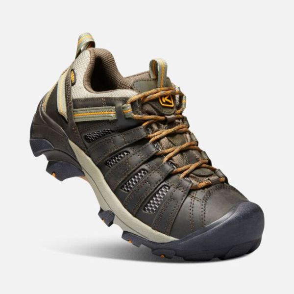 Keen Outlet Men's Voyageur-Black Olive/Inca Gold