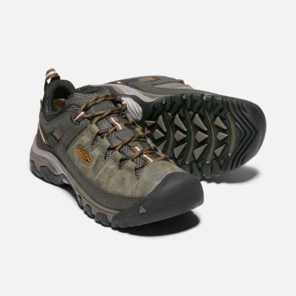 Keen Outlet Men's Targhee III Waterproof-BLACK OLIVE/GOLDEN BROWN - Click Image to Close