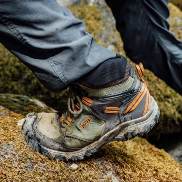 Keen Outlet Men's Ridge Flex Waterproof Boot-Dark Olive/Ketchup - Click Image to Close